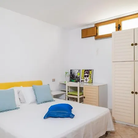 Nyaraló 100 Meters From The With Hot Tub *